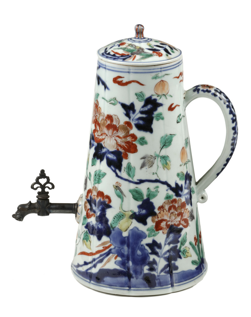 A Japanese Imari export porcelain coffee pot with cover
