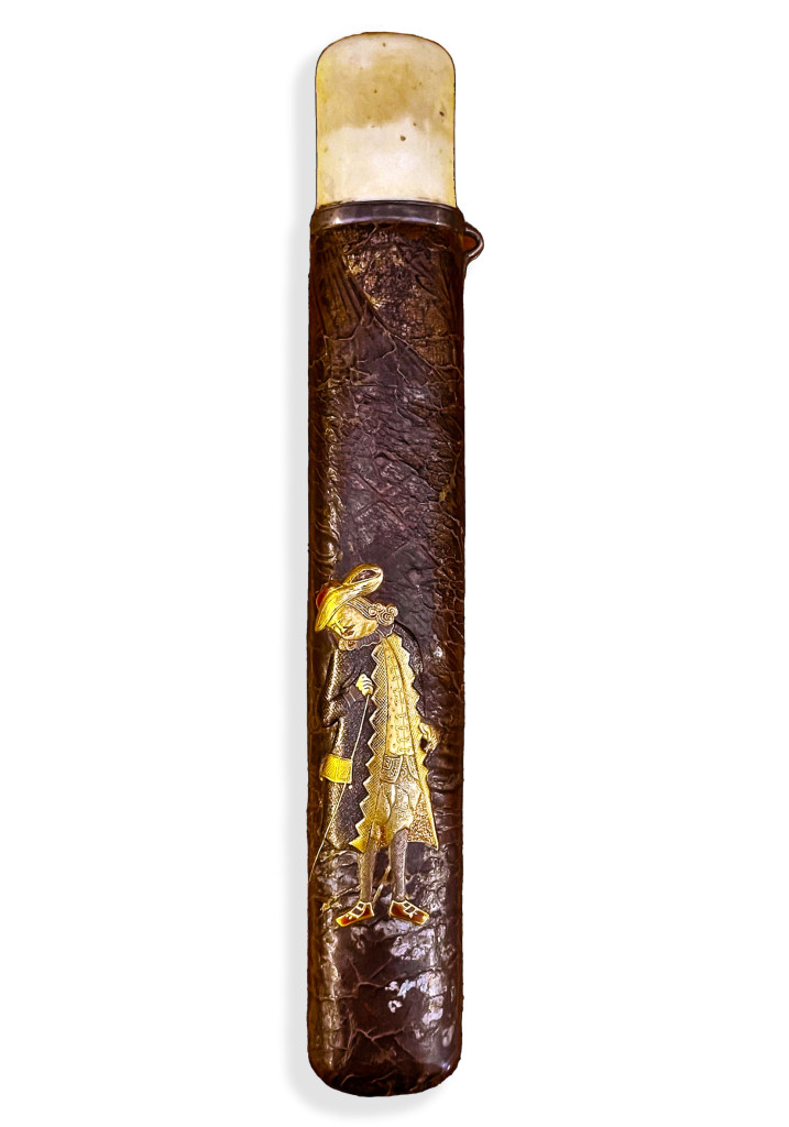 A Japanese kiseruzutsu (pipe case), decorated with a Dutchman, signed Hisamine