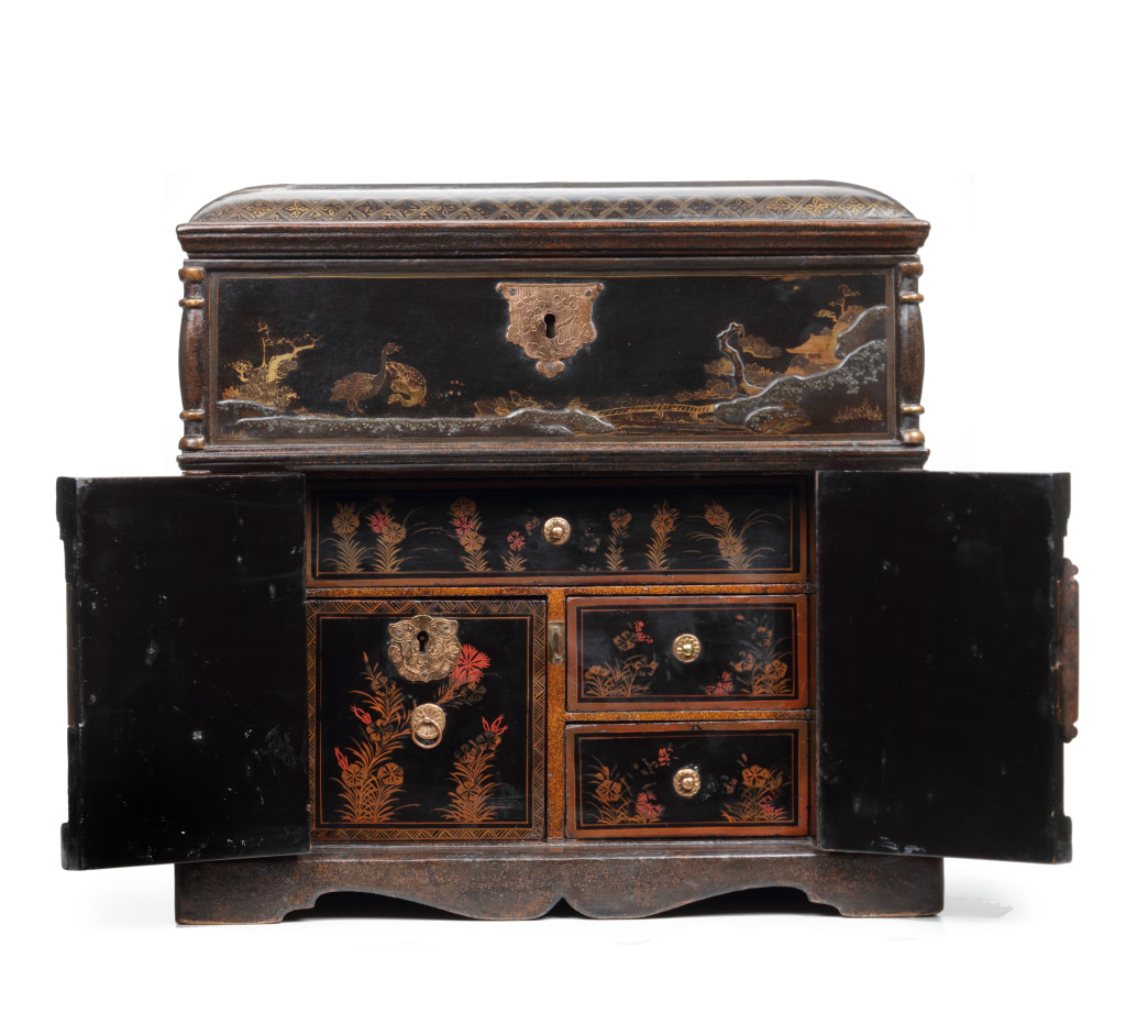 A Japanese Lacquer Transitional-Style chest in the early Pictorial-Style, with a lid, doors, drawers and pilasters on the corners