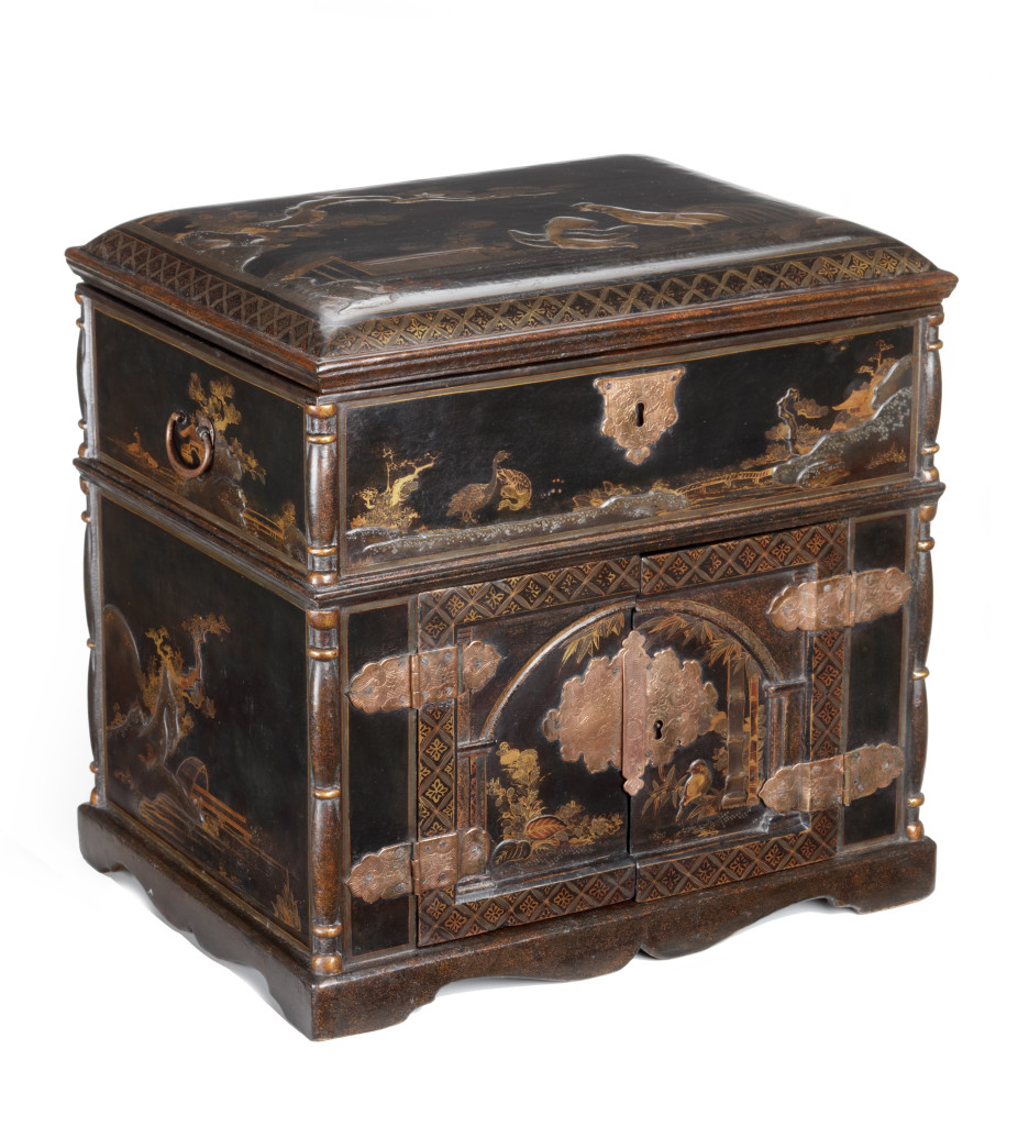 A Japanese Lacquer Transitional-Style chest in the early Pictorial-Style, with a lid, doors, drawers and pilasters on the corners