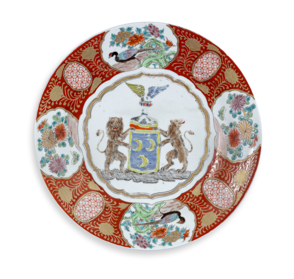 A Japanese Arita porcelain armorial porcelain dish