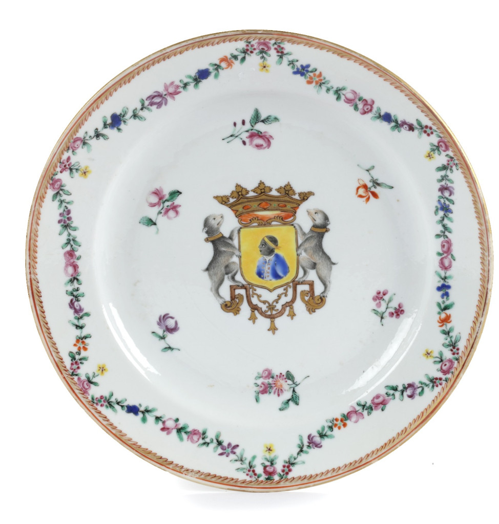 A pair of Chinese export porcelain plates with the Luls family coat-of-arms