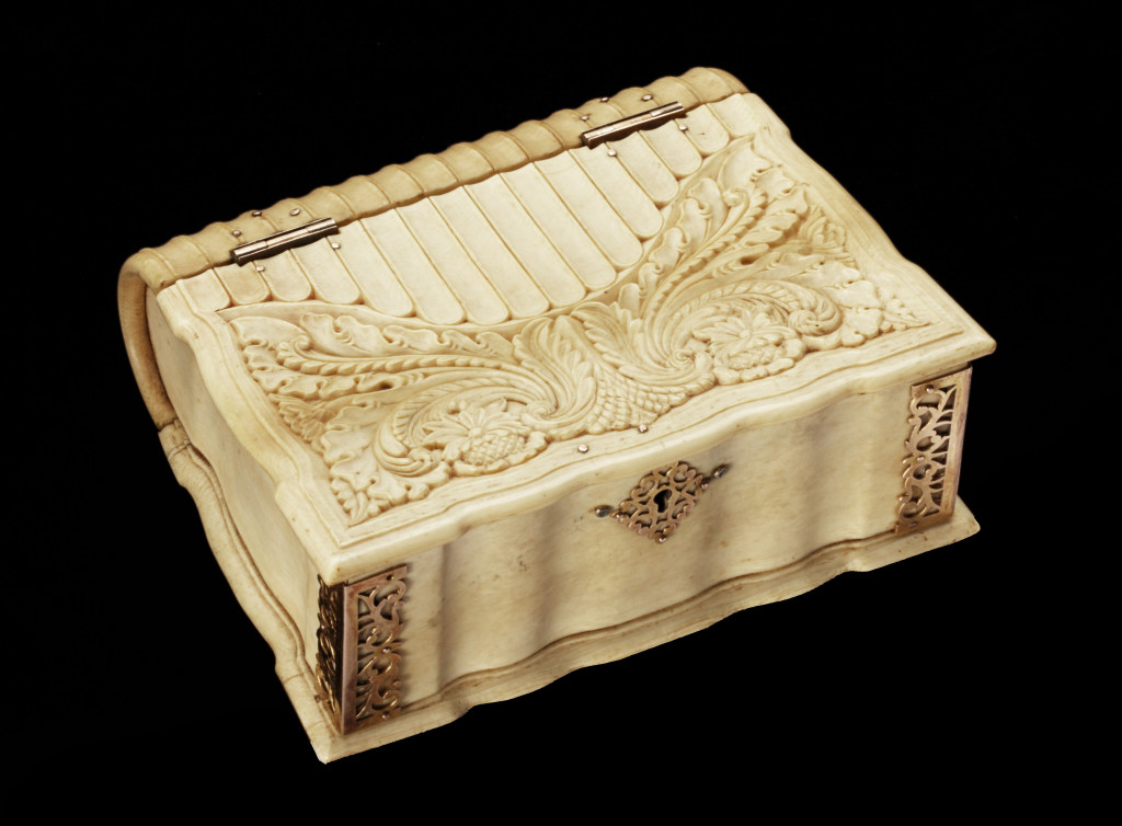 A very fine Sri Lankan ivory and gold bible box