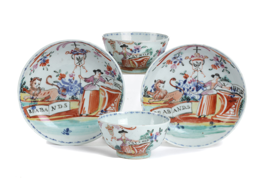 A rare pair of Dutch decorated Chinese porcelain ’Brabands Vryheid’ cup- and-saucers