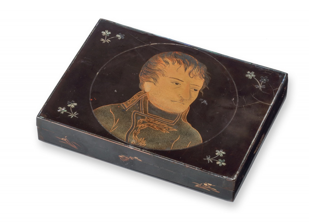 A Japanese export Nagasaki lacquer tobacco box with the portrait of Napoleon Bonaparte