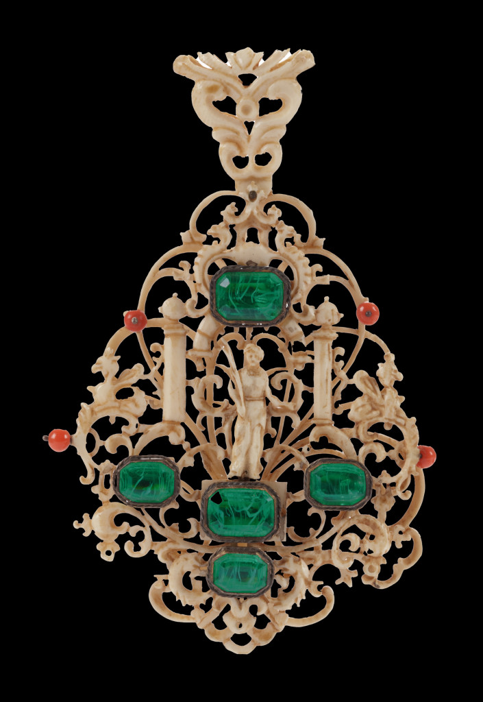 Two delicate openwork ivory Chinese export Renaissance Mignot-style pendants