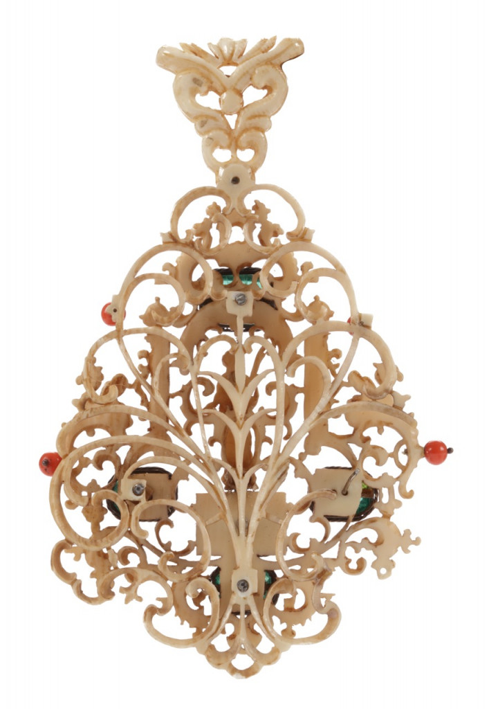 Two delicate openwork ivory Chinese export Renaissance Mignot-style pendants