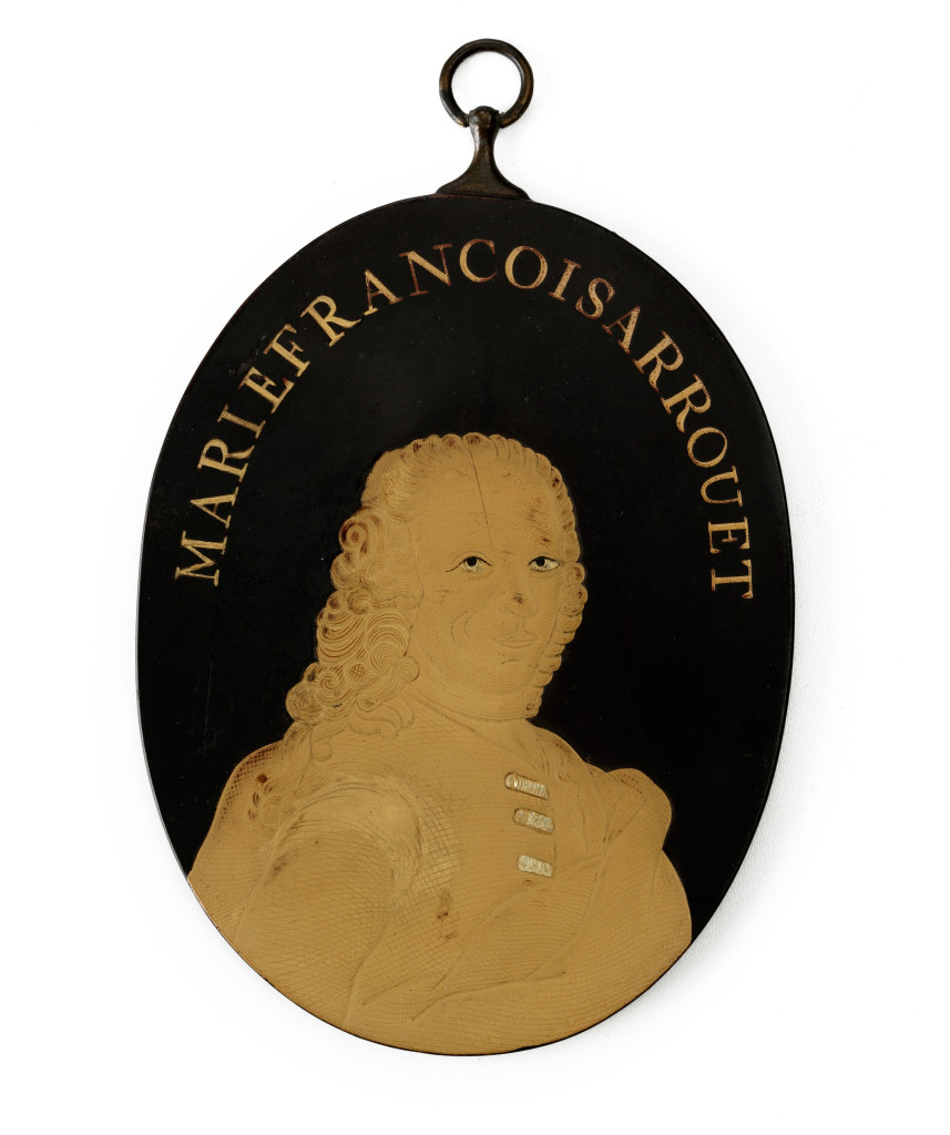 A collection of nine Japanese export lacquer portrait medaillons