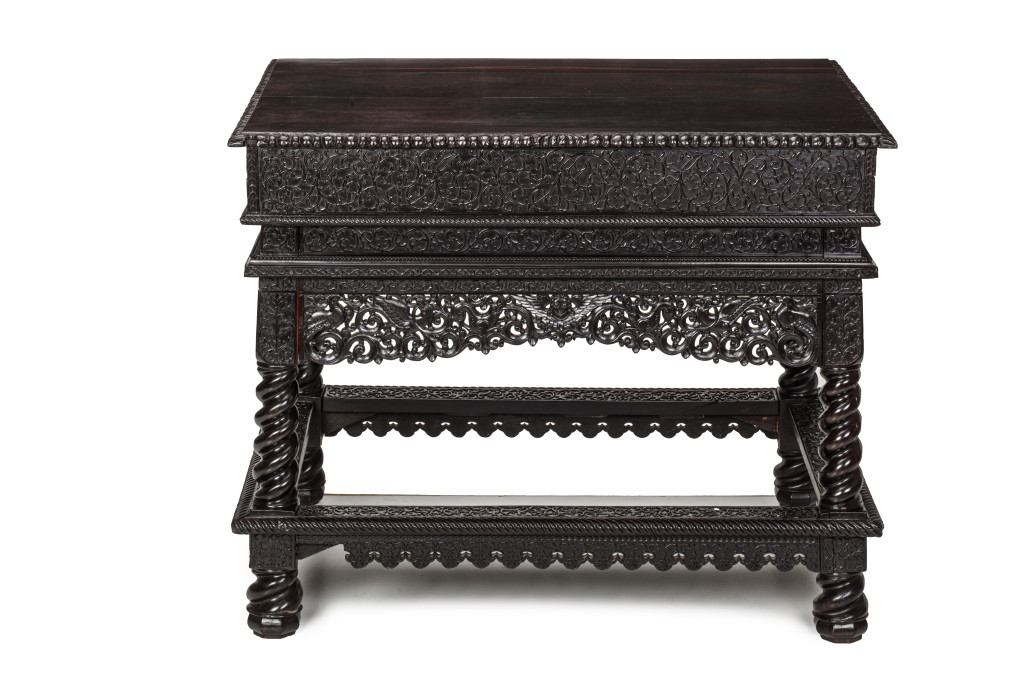 The Strawberry Hill Table.