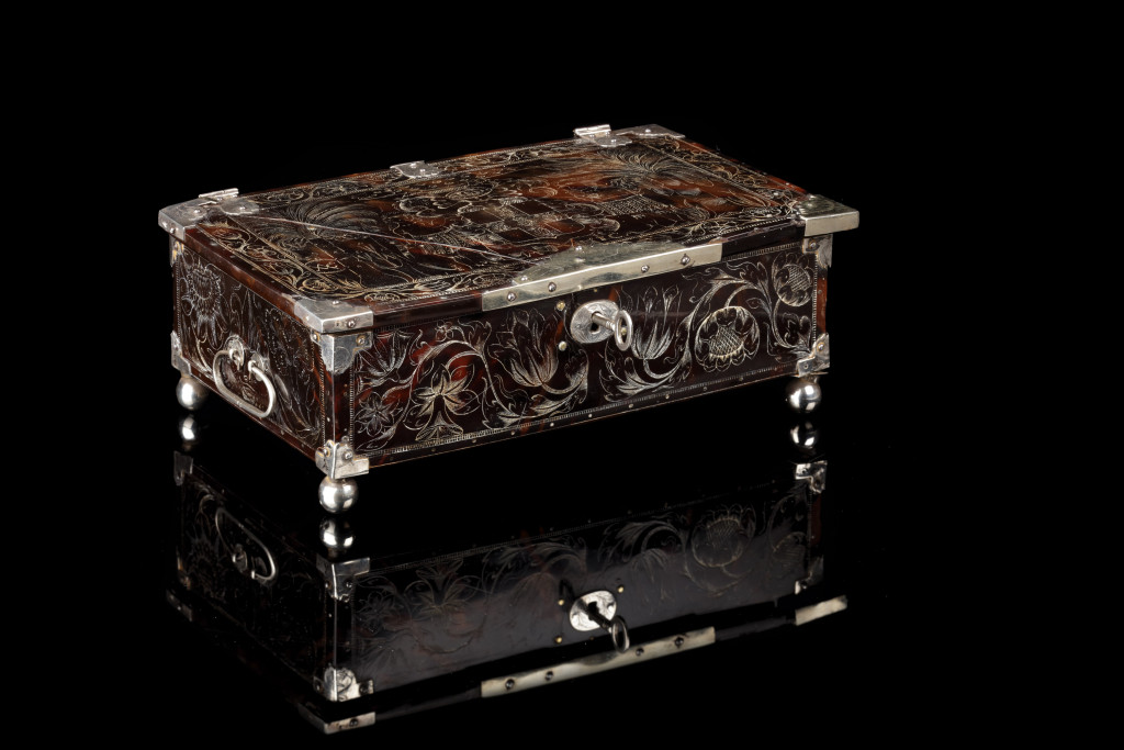 An exceptionally rare British-colonial Jamaican engraved tortoiseshell box with engraved silver mounts