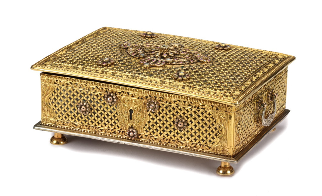 A superb Indonesian royal gem-set gold overlaid silver betel box
