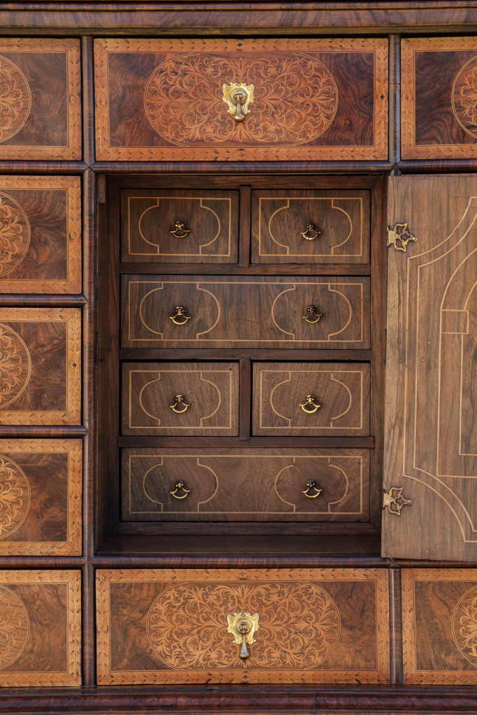 A 'seaweed' marquetry cabinet on stand attributed to the royal cabinetmaker Gerrit Jensen (1667–1715)