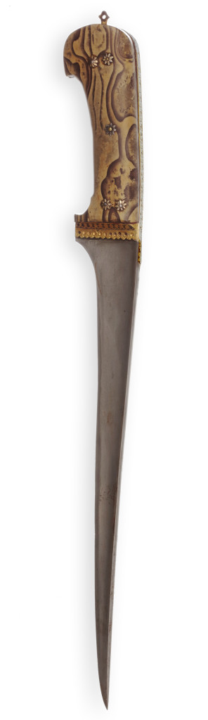 A beautiful Indian pesh kabz dagger with an agate hilt